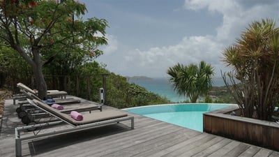 Luxury Villa Photo #3