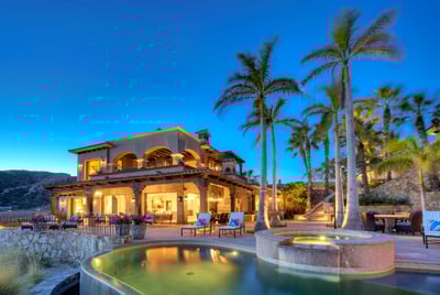 Luxury Villa Photo #2