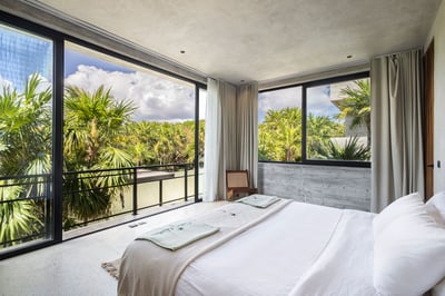 Luxury Villa Photo #34