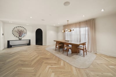 Luxury Villa Photo #17