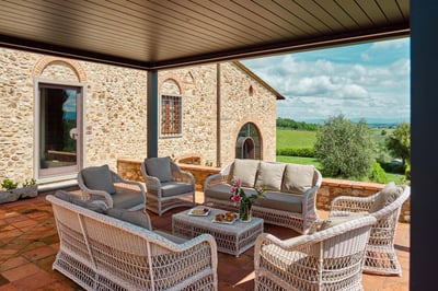 Luxury Villa Photo #7