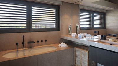 Luxury Villa Photo #42