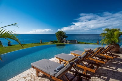 Luxury Villa Photo #4
