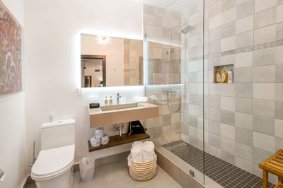 Luxury Villa Photo #36