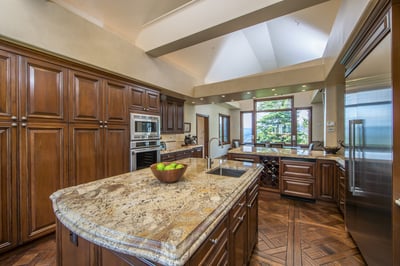 Luxury Villa Photo #7