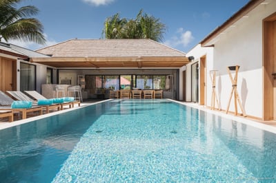 Pool & Terrace