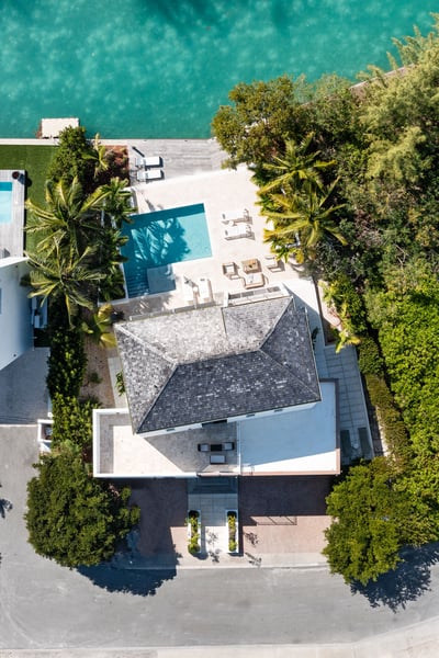 Luxury Villa Photo #2