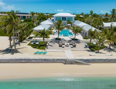 Luxury Villa Photo #2