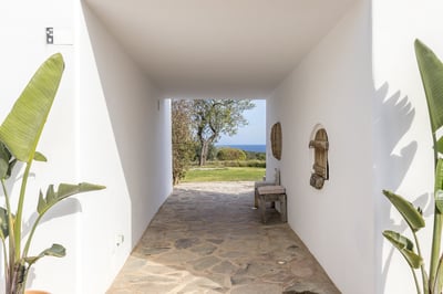 Luxury Villa Photo #31