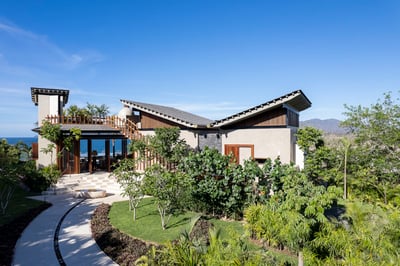 Luxury Villa Photo #38