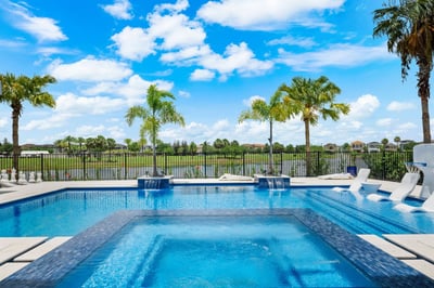 Luxury Villa Photo #7