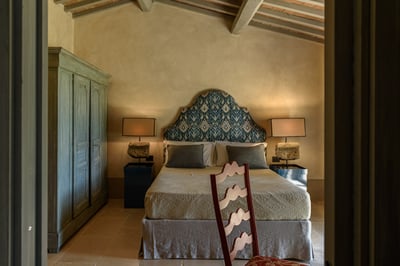 Luxury Villa Photo #25