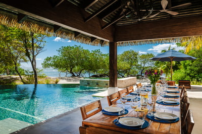 Luxury Villa Photo #16