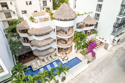 Luxury Villa Photo #46