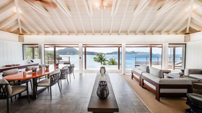 Luxury Villa Photo #13