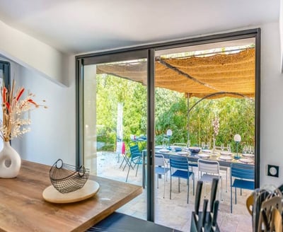 Luxury Villa Photo #14