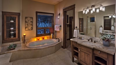 Primary ensuite on main level