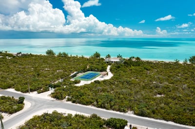 Luxury Villa Photo #42