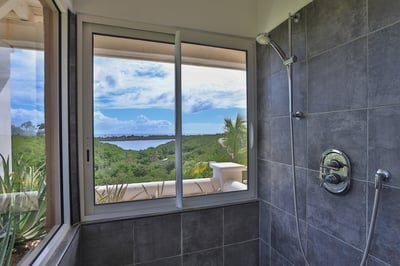 Luxury Villa Photo #38