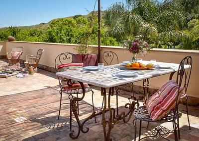 Luxury Villa Photo #6
