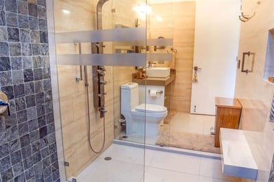 Luxury Villa Photo #12