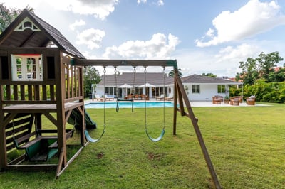 Luxury Villa Photo #7