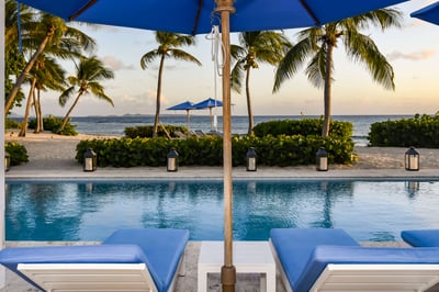 Luxury Villa Photo #3