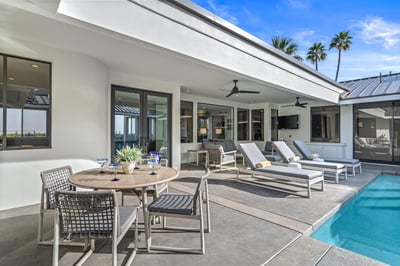 Luxury Villa Photo #8