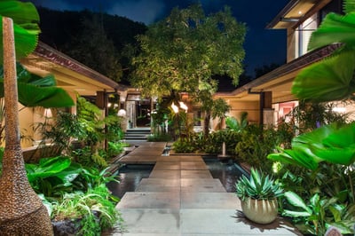 Luxury Villa Photo #17
