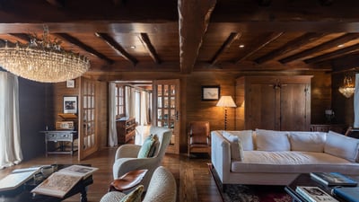 Luxury Villa Photo #25