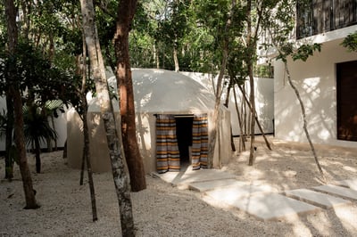 Luxury Villa Photo #6