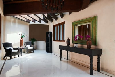 Luxury Villa Photo #12