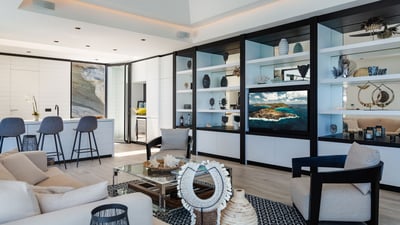 Luxury Villa Photo #22