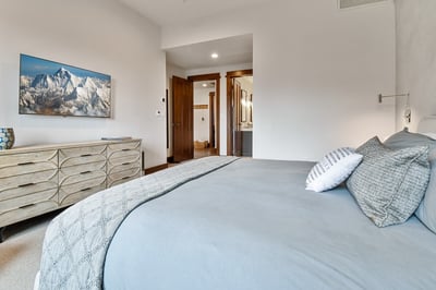 Luxury Villa Photo #17