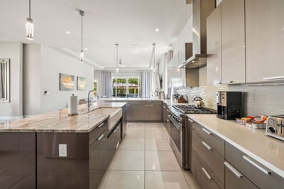 Luxury Villa Photo #10