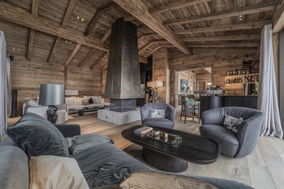 Upper Chalet