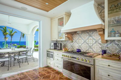 Luxury Villa Photo #20