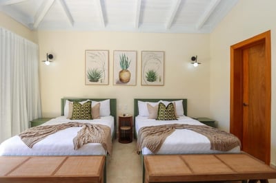 Casa Ottanta - 5-Bed Family Villa, Pool & Jacuzzi