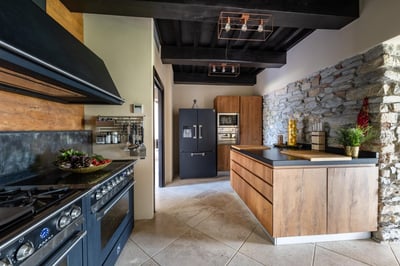 Luxury Villa Photo #25