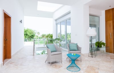 Luxury Villa Photo #16