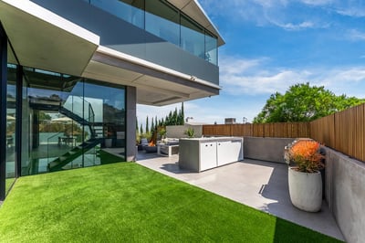 Luxury Villa Photo #5