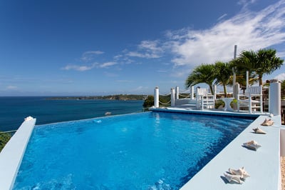 Crocus Bay,Cloud Cottage