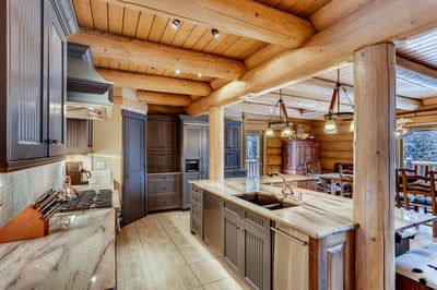Luxury Villa Photo #12