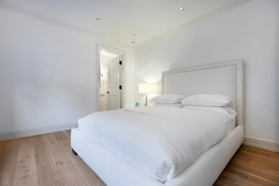 Luxury Villa Photo #37