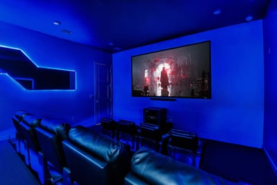 Luxury Villa Photo #16