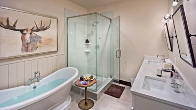 Lower king ensuite