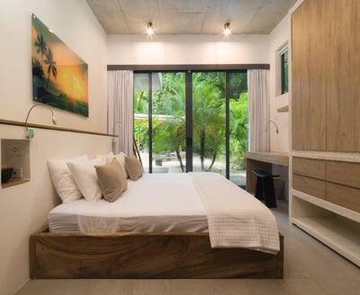 Luxury Villa Photo #16