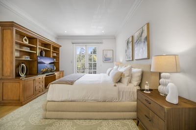 Luxury Villa Photo #50