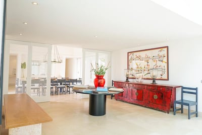 Luxury Villa Photo #13