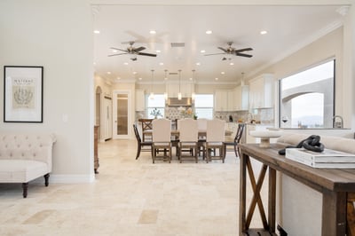 Luxury Villa Photo #18
